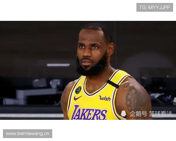 阿尔丰索·戴维斯本赛季攻防表现持续提升解析